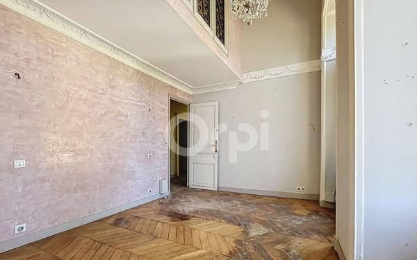 Appartement à vendre    4 pièces • 97 m2 Vineuil-Saint-Firmin