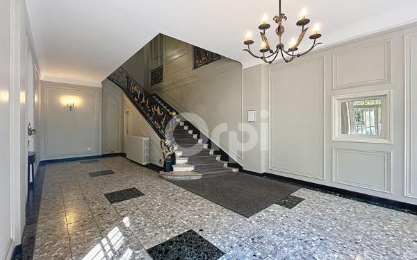 Appartement à vendre    4 pièces • 97 m2 Vineuil-Saint-Firmin