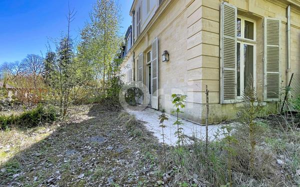 Appartement à vendre    4 pièces • 97 m2 Vineuil-Saint-Firmin