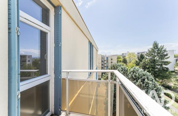 Appartement à vendre 3 pièces 68,35 m² Lyon 8