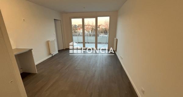 Location Appartement 2 pièces 40.6 m² - Villiers-le-bel 95400