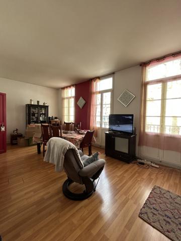 APPARTEMENT TYPE 3 - RIVE DROITE SAINTES