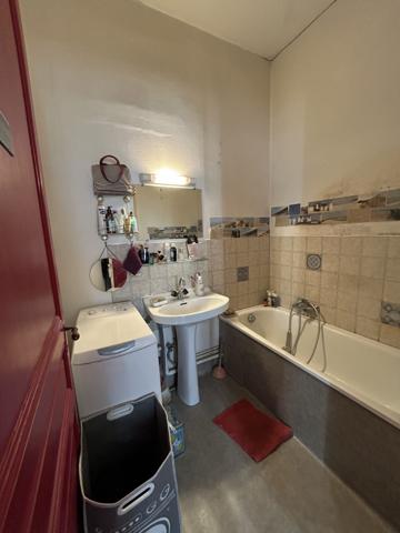APPARTEMENT TYPE 3 - RIVE DROITE SAINTES