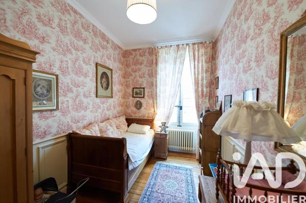 Maison à vendre 12 pièces 275 m² Cholet