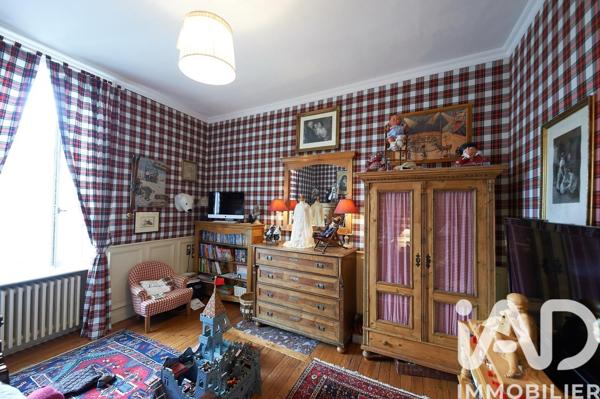 Maison à vendre 12 pièces 275 m² Cholet