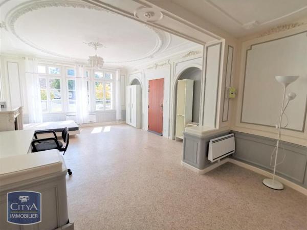 Appartement à louer 1 pièce 39.6m²