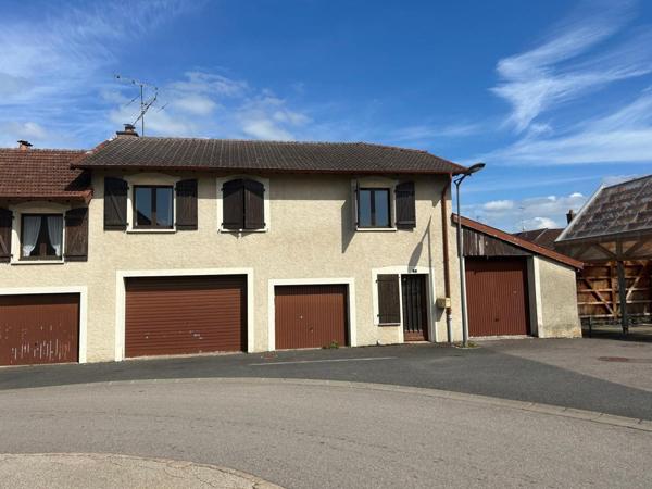grande maison proche des services