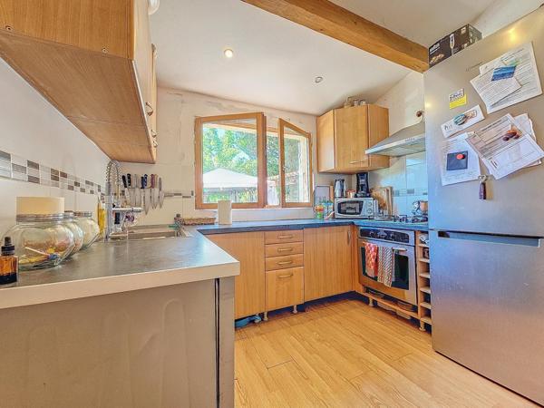 Superbe ensemble immobilier dans un écrin de verdure