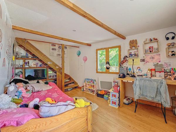 Superbe ensemble immobilier dans un écrin de verdure