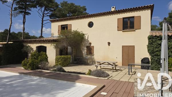 Location maison 6 pièces 191 m² Plan-d'Aups-Sainte-Baume