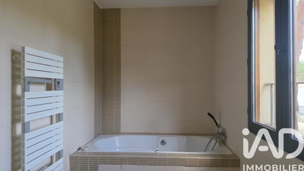 Location maison 6 pièces 191 m² Plan-d'Aups-Sainte-Baume