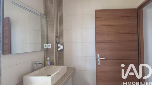 Location maison 6 pièces 191 m² Plan-d'Aups-Sainte-Baume