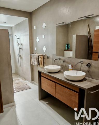 Maison à vendre 4 pièces 151 m² Saint-Louis