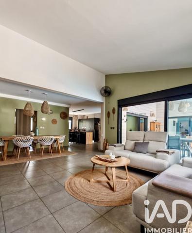 Maison à vendre 4 pièces 151 m² Saint-Louis