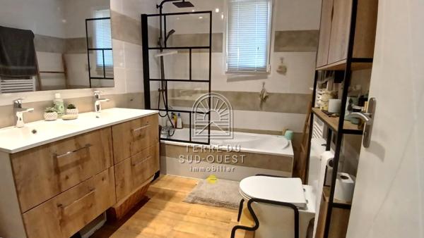 Maison 5 pièce(s) 3 chambre(s) 94 m²