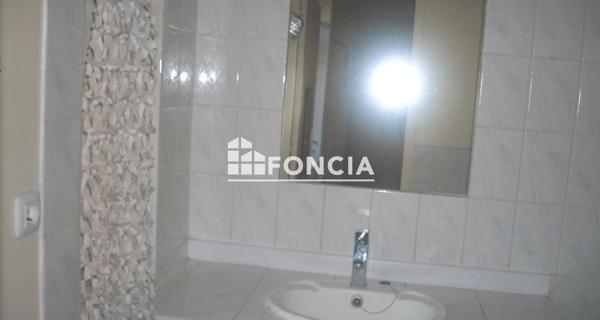Location Studio 40.55 m² - Saint-péray 07130