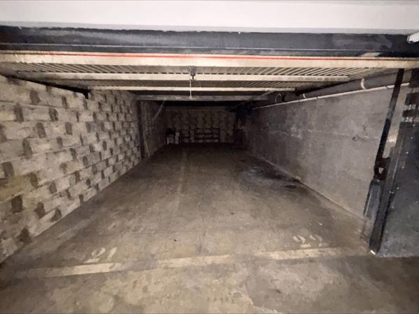 Location Parking - 18 RUE POPINCOURT Paris 75011