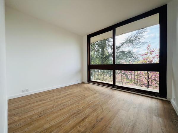 Appartement 4/5 pièces -  3 chambres - En  très bon état