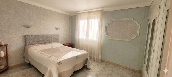 Maison familiale 3/4 chambres avec garage, double extérieur  - Coursan