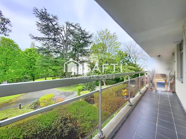 Appartement de 3 pièces avec balcon dans résidence verdoyante