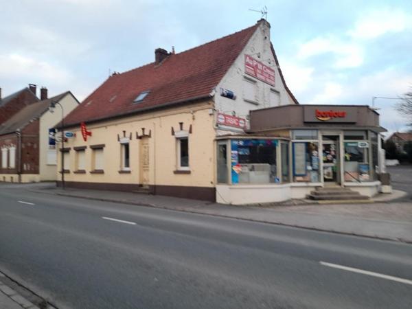 Commerce BAR TRAITEUR PMU TABAC PRESSE STATION SERVICE