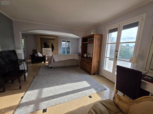 Maison à vendre à Fontaine-lès-Dijon en Côte-d'Or (21121), ref : 272712   
saverney