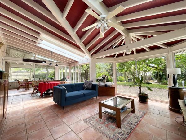 Maison Familiale de 193 m² à Saint-Sébastien-sur-Loire - Quartier du Douet