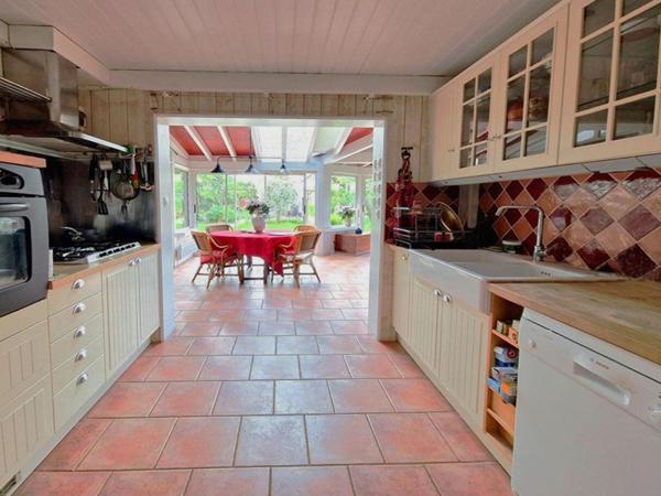 Maison Familiale de 193 m² à Saint-Sébastien-sur-Loire - Quartier du Douet