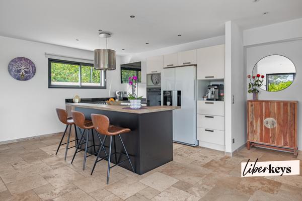 Villa de 154 m2 avec piscine | Vue imprenable | Trans-en-Provence