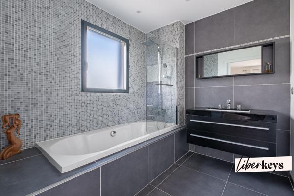 Villa de 154 m2 avec piscine | Vue imprenable | Trans-en-Provence