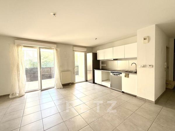 Appartement 3 pièces de 67 m² avec terrasse et box fermé – Marseille 11e, Saint-Menet