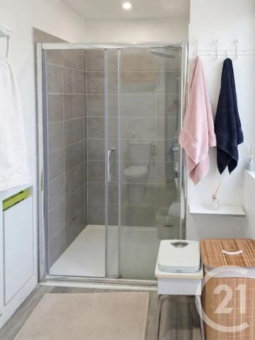 Appartement T2 à vendre  2 pièces - 43,99 m 2   OLONNE SUR MER  - 85
