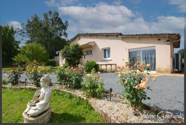 Maison de plain-pied  de 3 chambres avec jardin à Beaupouyet (Dordogne)