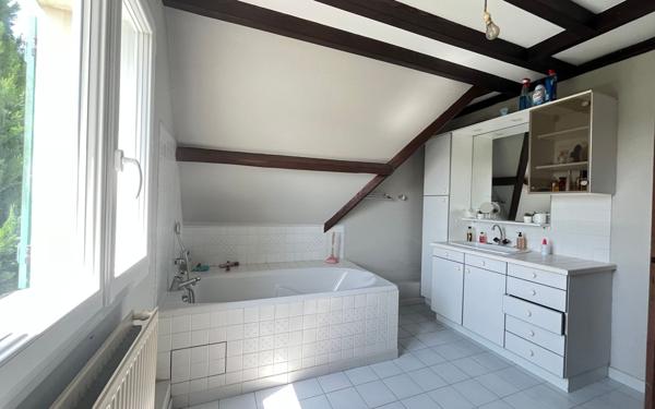 Maison à vendre    6 pièces •  Alençon