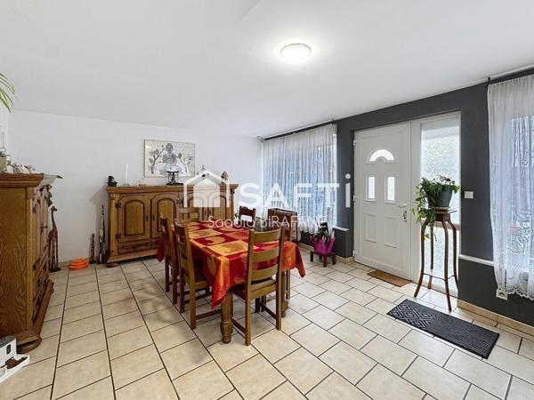 Maison 135 m² – 4 chambres – Grand garage – Terrain 696 m²