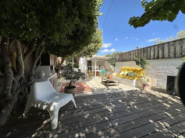 Maison familiale rénovée avec extérieur – Salles-d’Aude