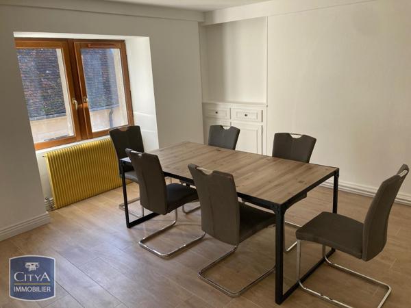 Appartement à louer 5 pièces 120m²