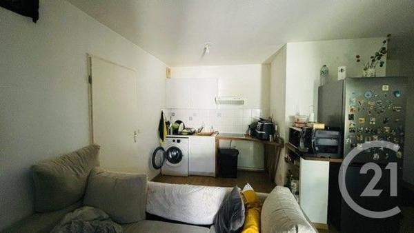 Appartement F2 à vendre  2 pièces - 44 m 2   LANGON  - 33