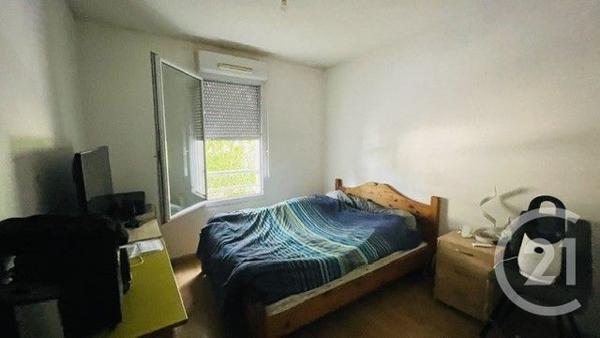 Appartement F2 à vendre  2 pièces - 44 m 2   LANGON  - 33