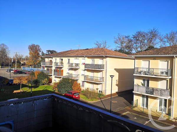Appartement F2 à vendre  2 pièces - 44 m 2   LANGON  - 33