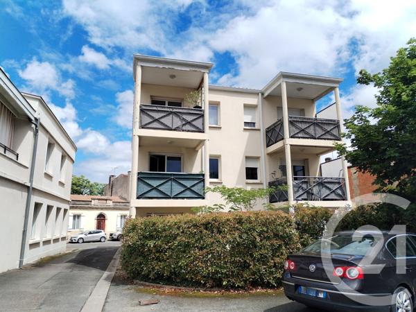 Appartement F2 à vendre  2 pièces - 44 m 2   LANGON  - 33