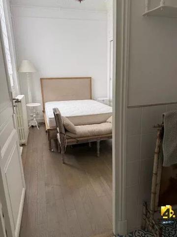 1er ét. résidence prestigieuse COMPIEGNE
