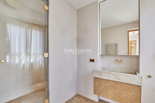 À Vendre - Appartement - Terrasse plain pied - Potentiel extension - Neuilly-Sur-Seine - 92200