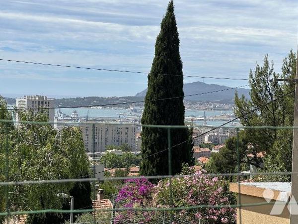 A VENDRE TOULON (VAR) 83000 - BAS FARON - PETITE MAISON VUE MER - VENDUE OCCUPEE

Dans secteu...