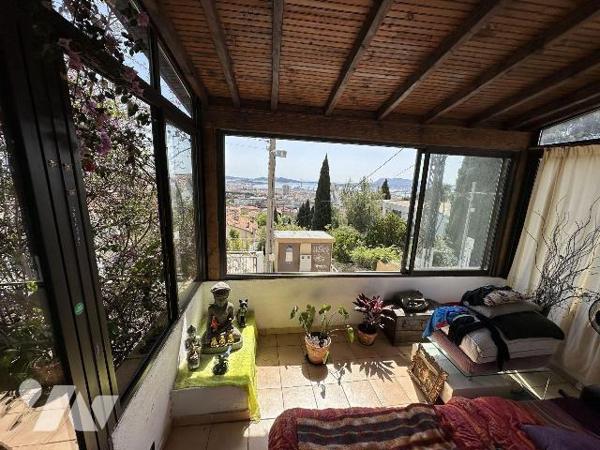 A VENDRE TOULON (VAR) 83000 - BAS FARON - PETITE MAISON VUE MER - VENDUE OCCUPEE

Dans secteu...