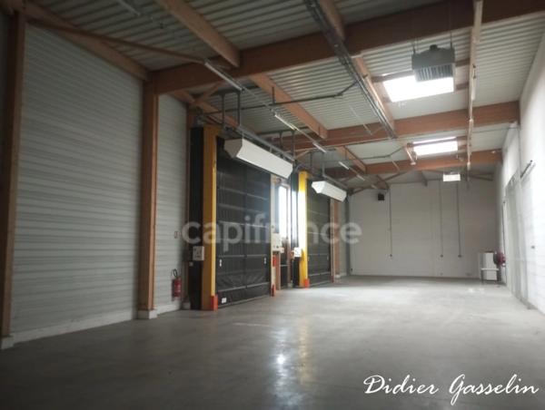 Local Industriel / Bureau à vendre BERD HUIS (61)