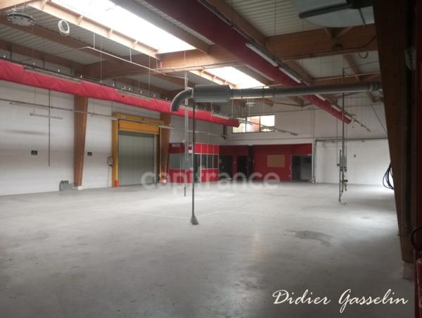 Local Industriel / Bureau à vendre BERD HUIS (61)