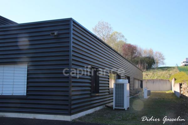 Local Industriel / Bureau à vendre BERD HUIS (61)