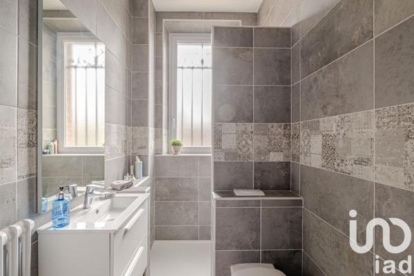 Demeure 15 pièces de 483 m² à Condé-en-Normandie (14110)