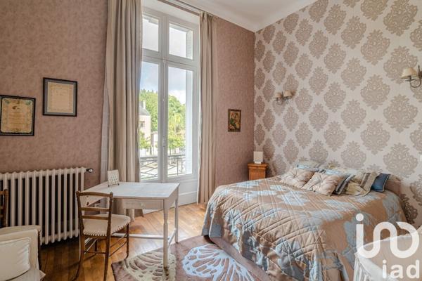 Demeure 15 pièces de 483 m² à Condé-en-Normandie (14110)